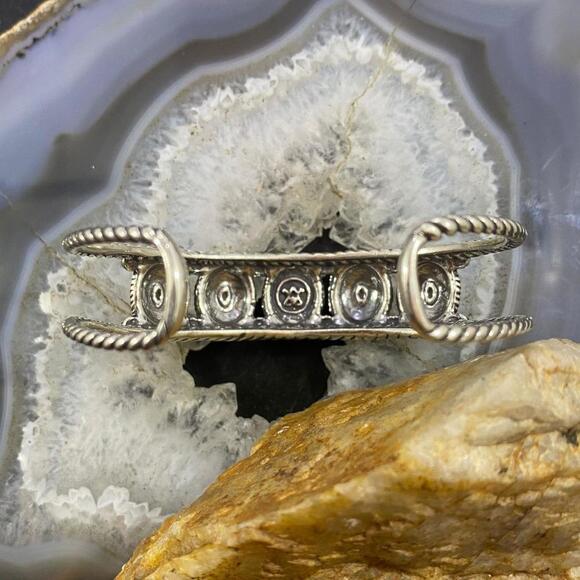 Carolyn Pollack Sterling Silver Single Row Conchos Decorated Bracelet For Women - Picture 6 of 10